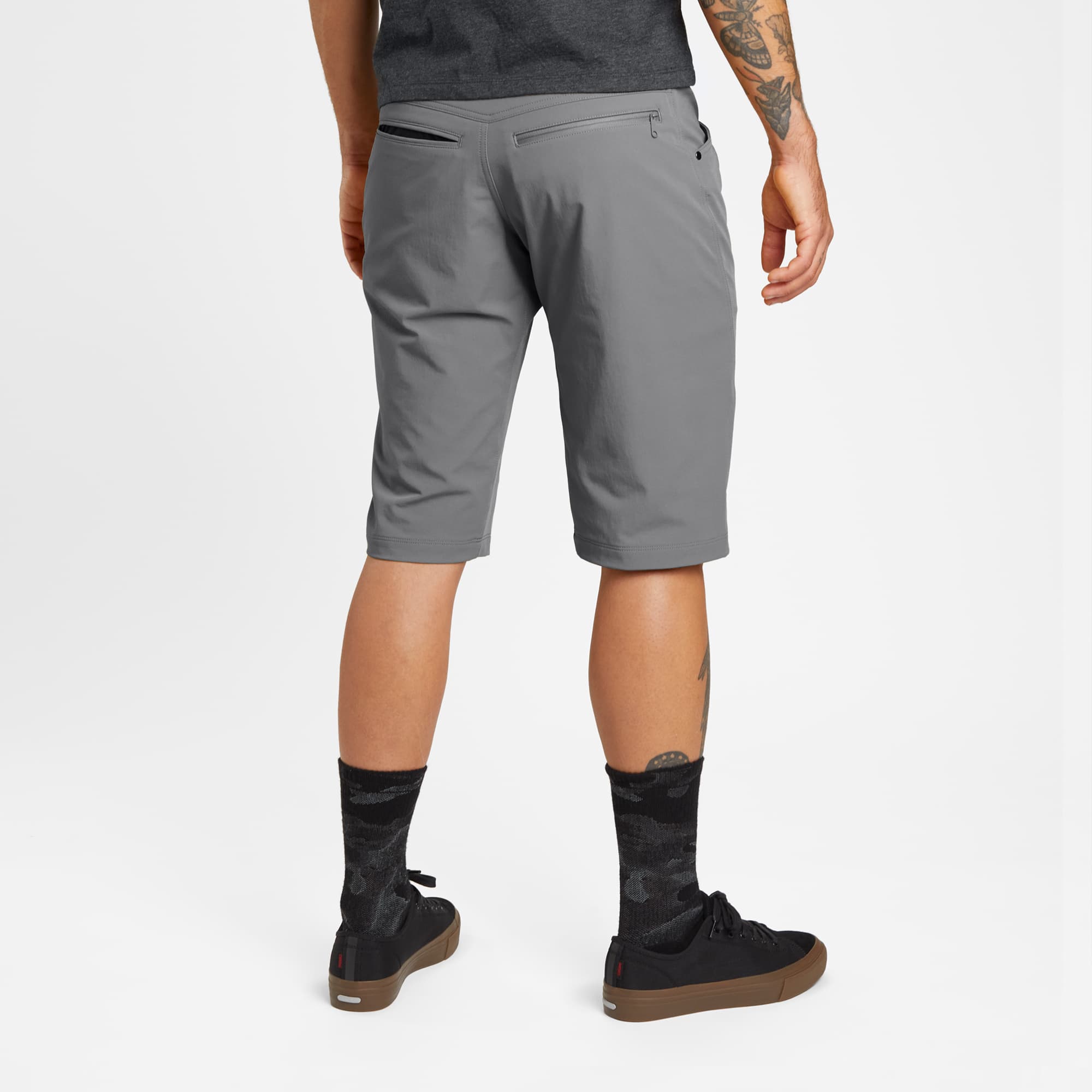 Men's Union Short 14" inseam in grey worn by a man #color_castle rock