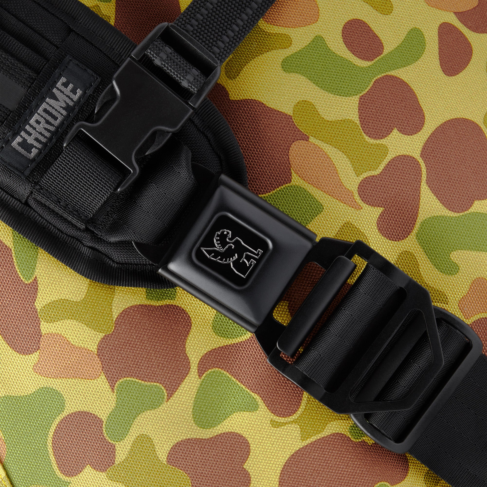 Iconic Buckle on the Citizen Messenger Bag in Duck Camo #color_duck camo